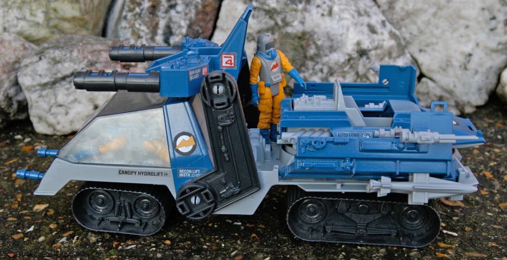 Battle Tank and Probe #07.jpg