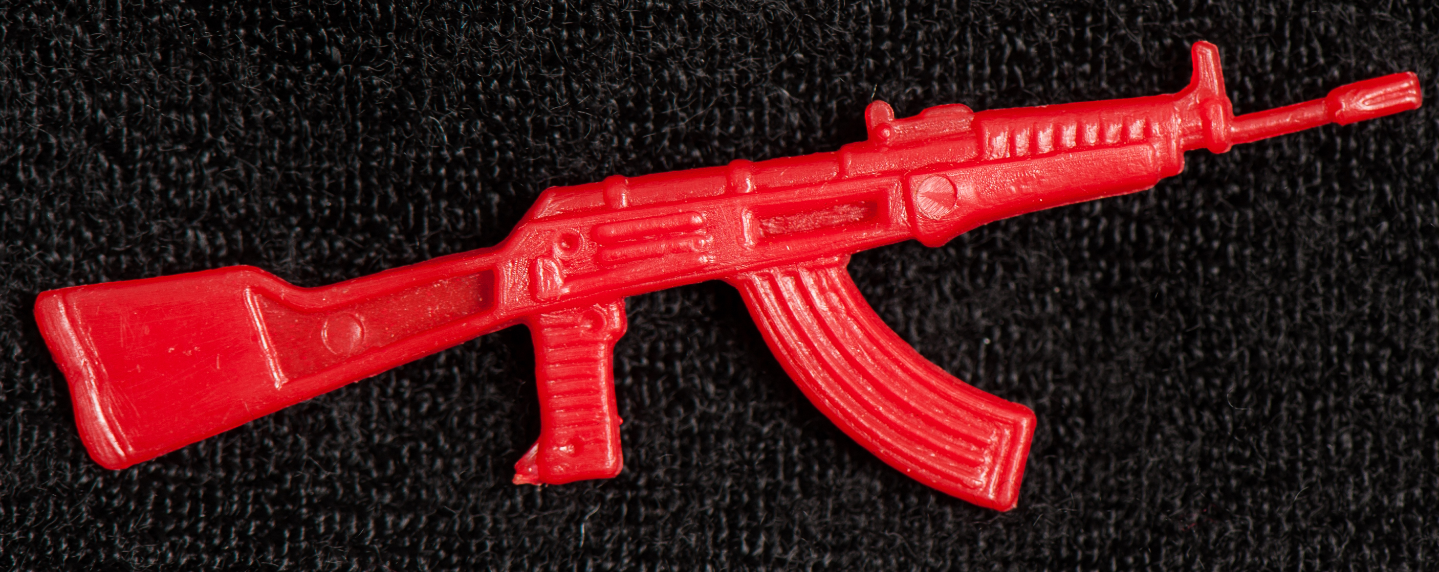 RedAKMuzzle1.jpg