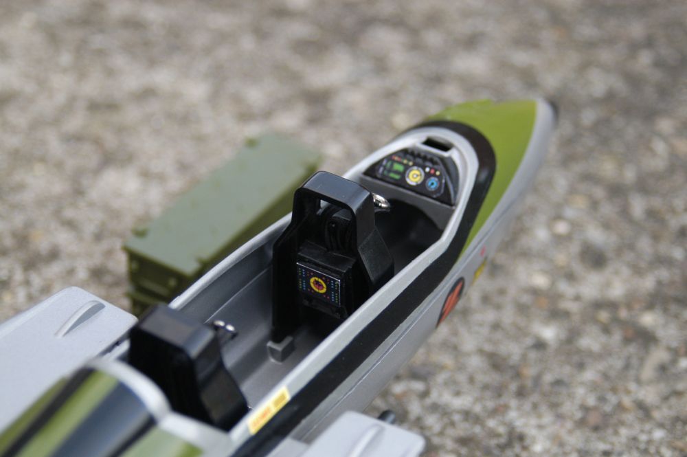 Silver Striker detail #1.jpg