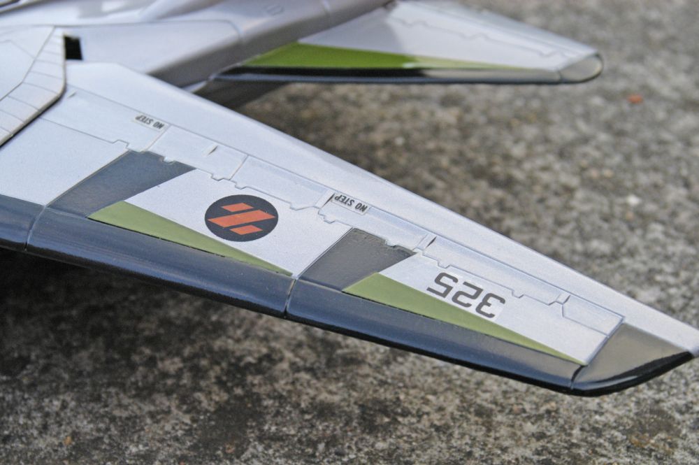 Silver Striker detail #4.jpg