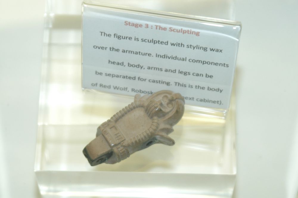 Bob Brechin & Brian Turner exhibition - Red Wolf scuplting.jpg