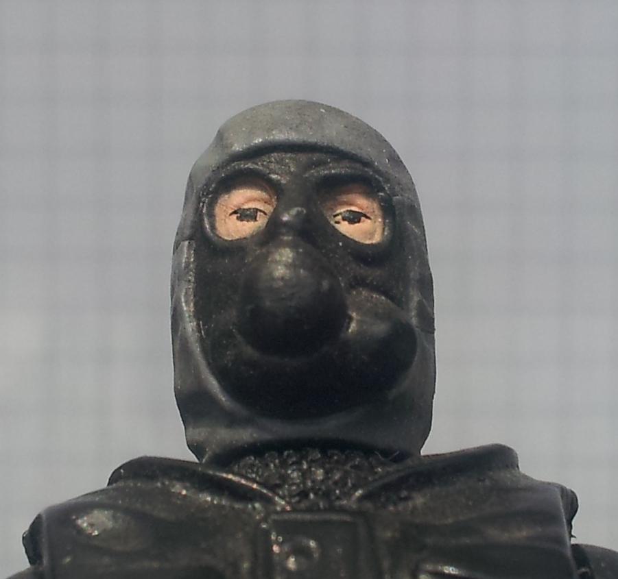 SAS - Gas Mask Detail 2.jpg
