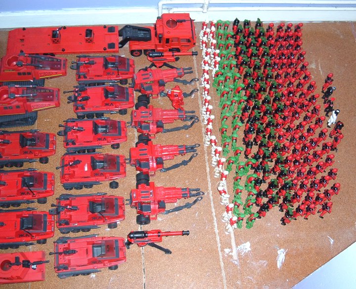 action-force-collection-action-force-display-red-shadow-army-skeletron-kraken-hyena-muton-massive-action-force-collection-3.jpg