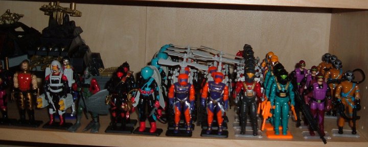 gijoe-collection-g-i-joe-display.g.i.joe-display-saw-viper.jpg