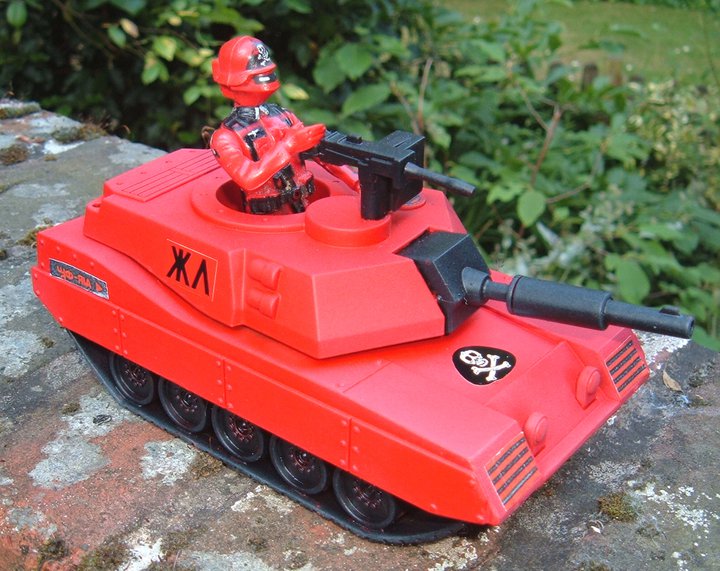 Action-Force-red-shadow-mini-tank-custom.jpg