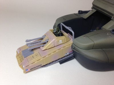 clam&tank3.JPG