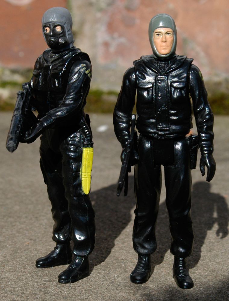 SAS Band Of Brothers pair #5.jpg