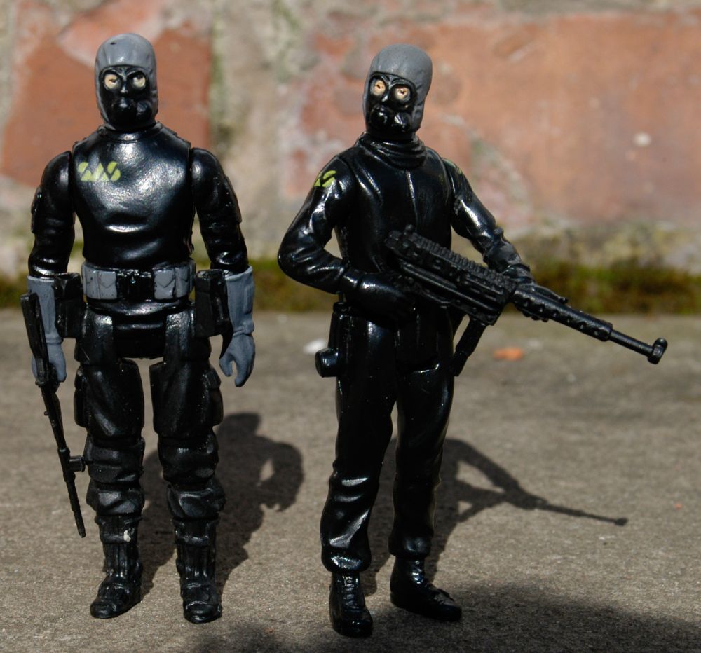 SAS Band Of Brothers pair #1.jpg