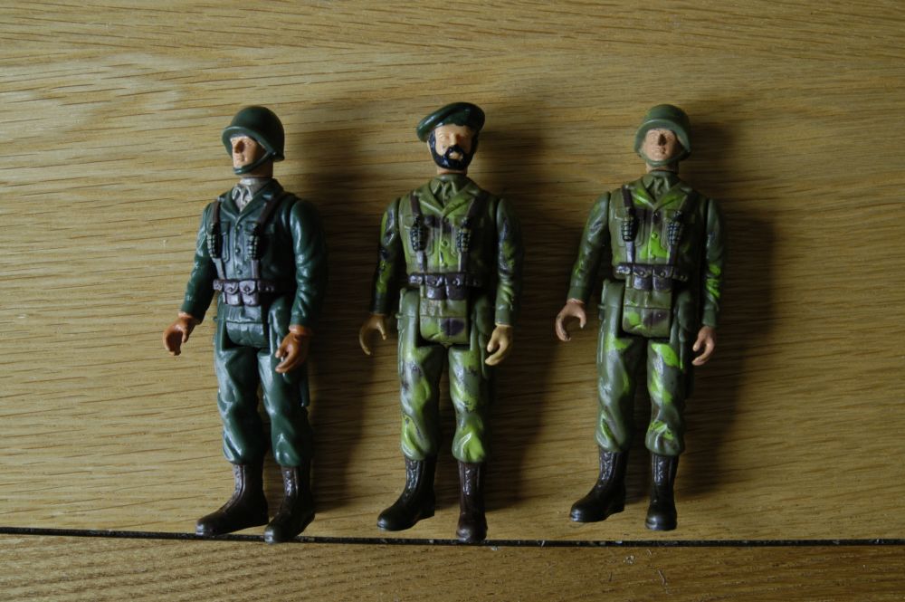 Military Figures.JPG