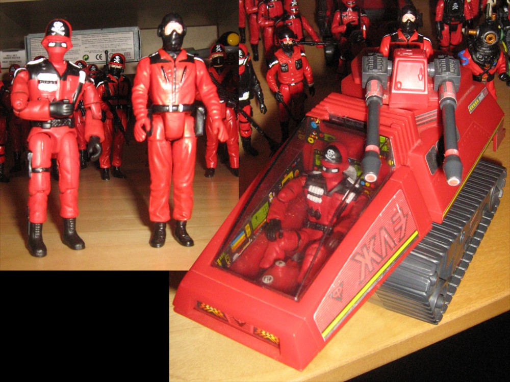 Red Jackels troops